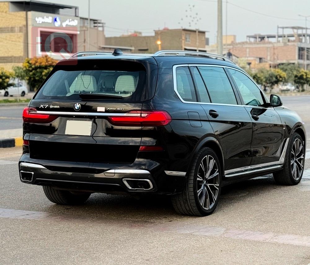 بي ام دبليو X7